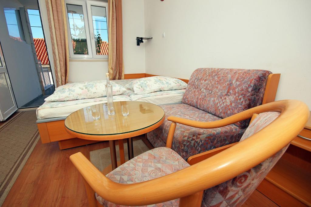 Apartments Near Old Town Дубровник Стая снимка