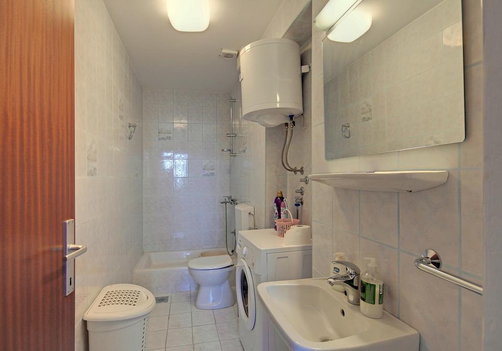 Apartments Near Old Town Дубровник Стая снимка