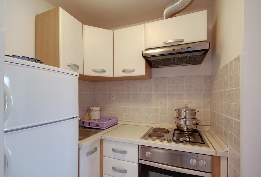 Apartments Near Old Town Дубровник Стая снимка